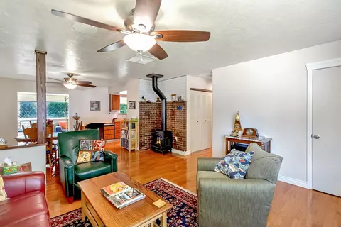 Living - 261 N Cedar Ct, Fruita, CO 81521 photo 2 of 4