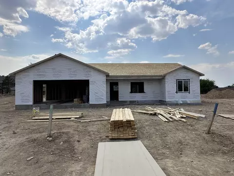 2933 Dayapple Ct, Grand Junction, CO 81503