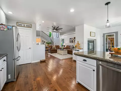 Kitchen - 357 N Bookcliff Ct, Fruita, CO 81521 photo 3 of 4