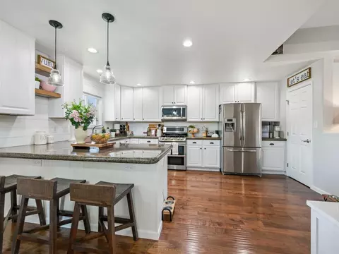Kitchen - 357 N Bookcliff Ct, Fruita, CO 81521 photo 4 of 4