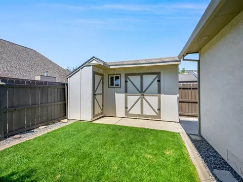 Exterior - 357 N Bookcliff Ct, Fruita, CO 81521 photo 6 of 9