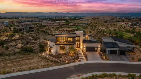 303 Meridian Loop, Grand Junction, CO 81507
