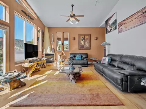 Living - 945 Prince Ct, Fruita, CO 81521 photo 2 of 5