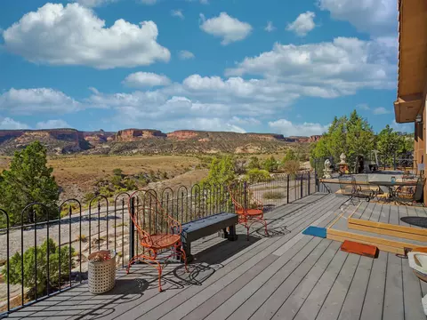 Exterior - 945 Prince Ct, Fruita, CO 81521 photo 3 of 4