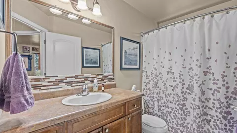 560 Wright St, Clifton, CO 81520 photo 6