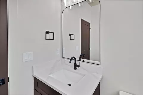 Bath - 1111 Sprocket Ct, Fruita, CO 81521 photo 1 of 5