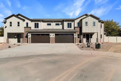 Exterior - 1111 Sprocket Ct, Fruita, CO 81521 photo 2 of 9