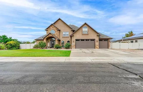 1549 Powis Ln, Fruita, CO 81521