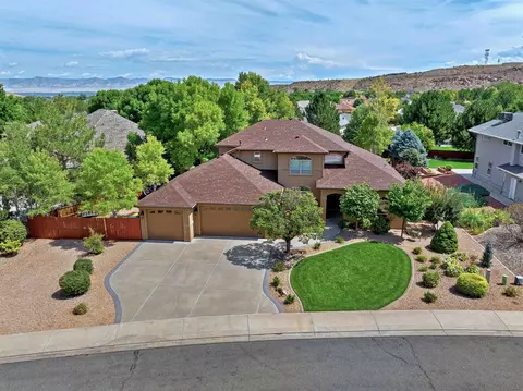 390 Cascada Dr, Grand Junction, CO 81507
