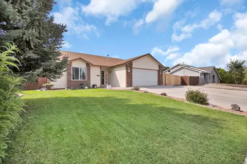 691 Cripple Creek Dr, Fruita, CO 81521 photo 2