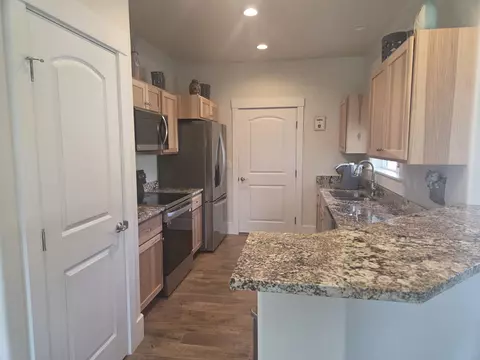 1230 Periwinkle Ct, Fruita, CO 81521 photo 6