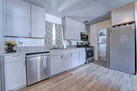 Kitchen - 1039 E Aspen Ave, Fruita, CO 81521 photo 1 of 4