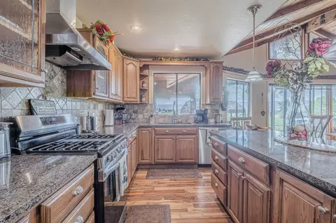 1355 18 12 Rd, Fruita, CO 81521 photo 11
