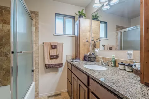 1355 18 12 Rd, Fruita, CO 81521 photo 20
