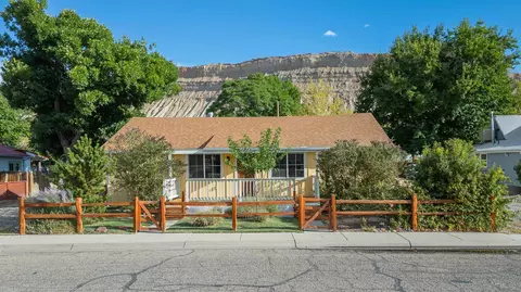 416 W 5th St, Palisade, CO 81526