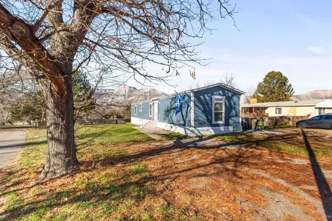 124 W Carson Cir, Parachute, CO 81635