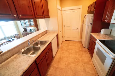 Kitchen - 1111 Daisy Ln #3-2, Fruita, CO 81521 photo 2 of 3
