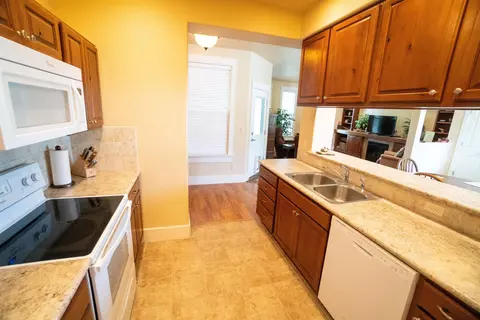 Kitchen - 1111 Daisy Ln #3-2, Fruita, CO 81521 photo 3 of 3