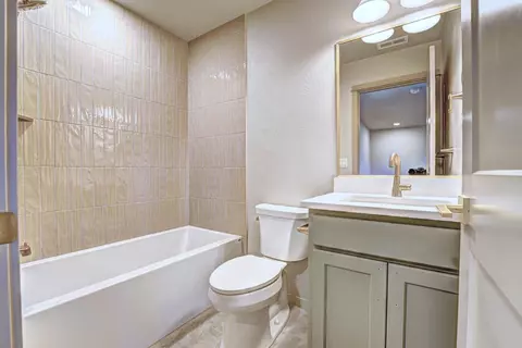 Bath - 2011 Korima Dr, Fruita, CO 81521 photo 4 of 4