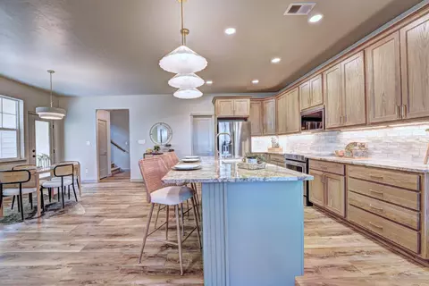 Kitchen - 2011 Korima Dr, Fruita, CO 81521 photo 1 of 5