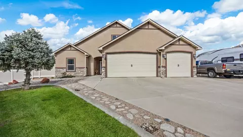 183 Falcon Ridge Dr, Grand Junction, CO 81503