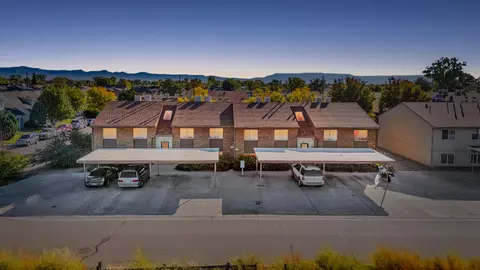804 W 812 W Cedar Ct, Fruita, CO 81521