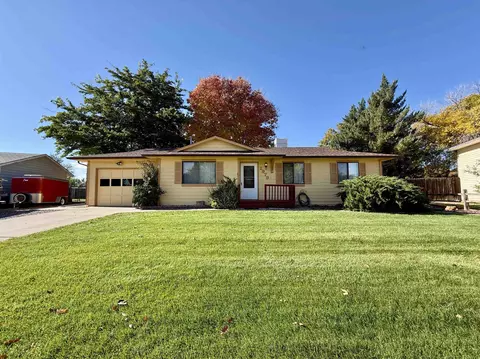 2979 Pinyon Ave, Grand Junction, CO 81504