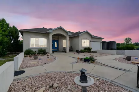 1336 M 12 Rd, Loma, CO 81524