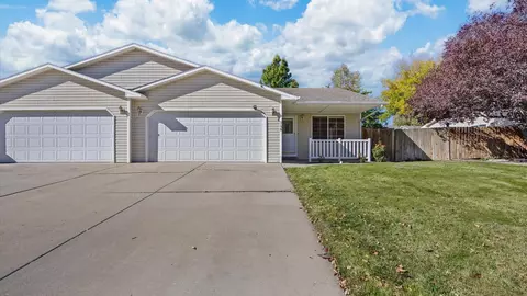 513 April Ln #B, Grand Junction, CO 81504
