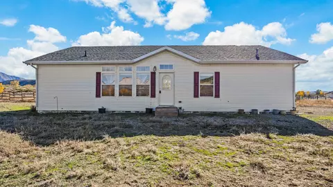 4575 W Rd, De Beque, CO 81630 photo 2