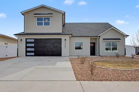 3307 Swan View Ct, Clifton, CO 81520