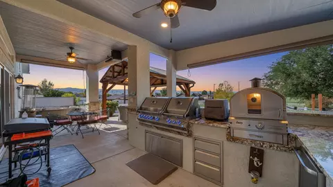 901 Hickory St, Fruita, CO 81521 photo 3