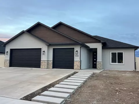 508 Desert Peach St, Clifton, CO 81520