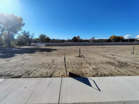 711 Glory Dr, Grand Junction, CO 81505