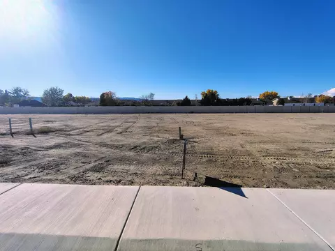715 Glory Dr, Grand Junction, CO 81505