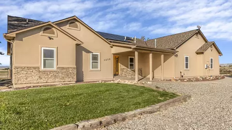 1272 14 Rd, Loma, CO 81524