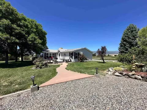 13147 Alboe Ln, Eckert, CO 81418