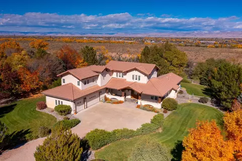 716 Washington Ct, Grand Junction, CO 81507