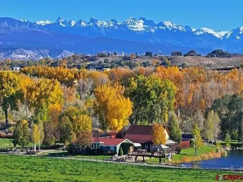 61334 61336 Jay Jay Rd, Montrose, CO 81403
