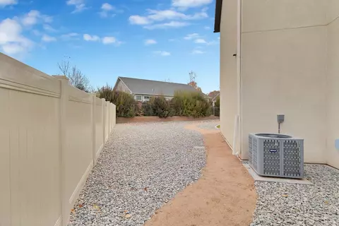 Exterior - 1124 Sprocket Ct, Fruita, CO 81521 photo 6 of 9
