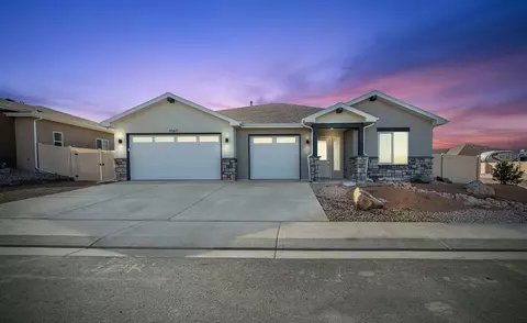 3067 Thunder Cloud Dr, Grand Junction, CO 81504