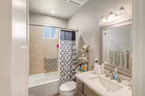 Bath - 1206 Periwinkle Ln, Fruita, CO 81521 photo 3 of 3