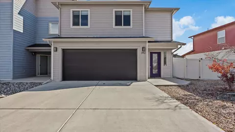 392 Green River Dr, Grand Junction, CO 81504