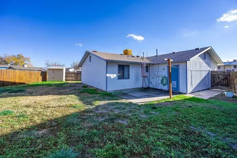 Exterior - 434 Devon Ct, Grand Junction, CO 81504 photo 3 of 4