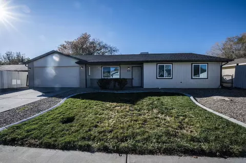 453 12 Cottonwood Lake Dr, Clifton, CO 81520