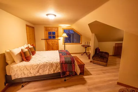 Bedroom - 12590 Derby Mesa Loop, Burns, CO 80426 photo 6 of 11