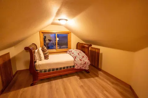 Bedroom - 12590 Derby Mesa Loop, Burns, CO 80426 photo 7 of 11