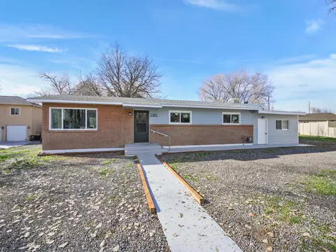 2381 S San Miguel Dr, Grand Junction, CO 81507