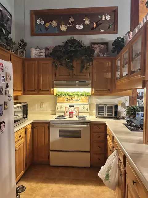 Kitchen - 340 SW 8th Ave, Cedaredge, CO 81413 photo 1 of 2