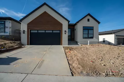 2280 Holy Cross Ct, Grand Junction, CO 81507